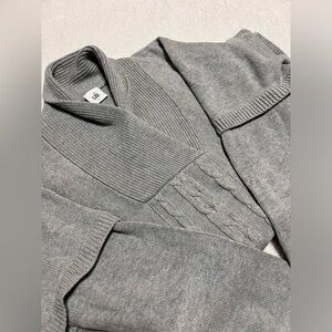 Cabi brand grey oversized large sweater